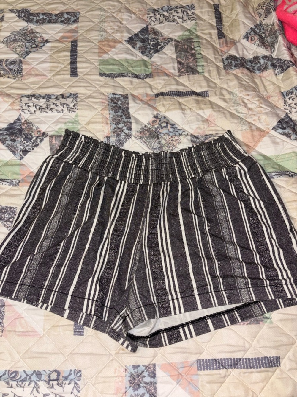 Comfort-Ready High-Waist Black & White Striped Women’s Shorts